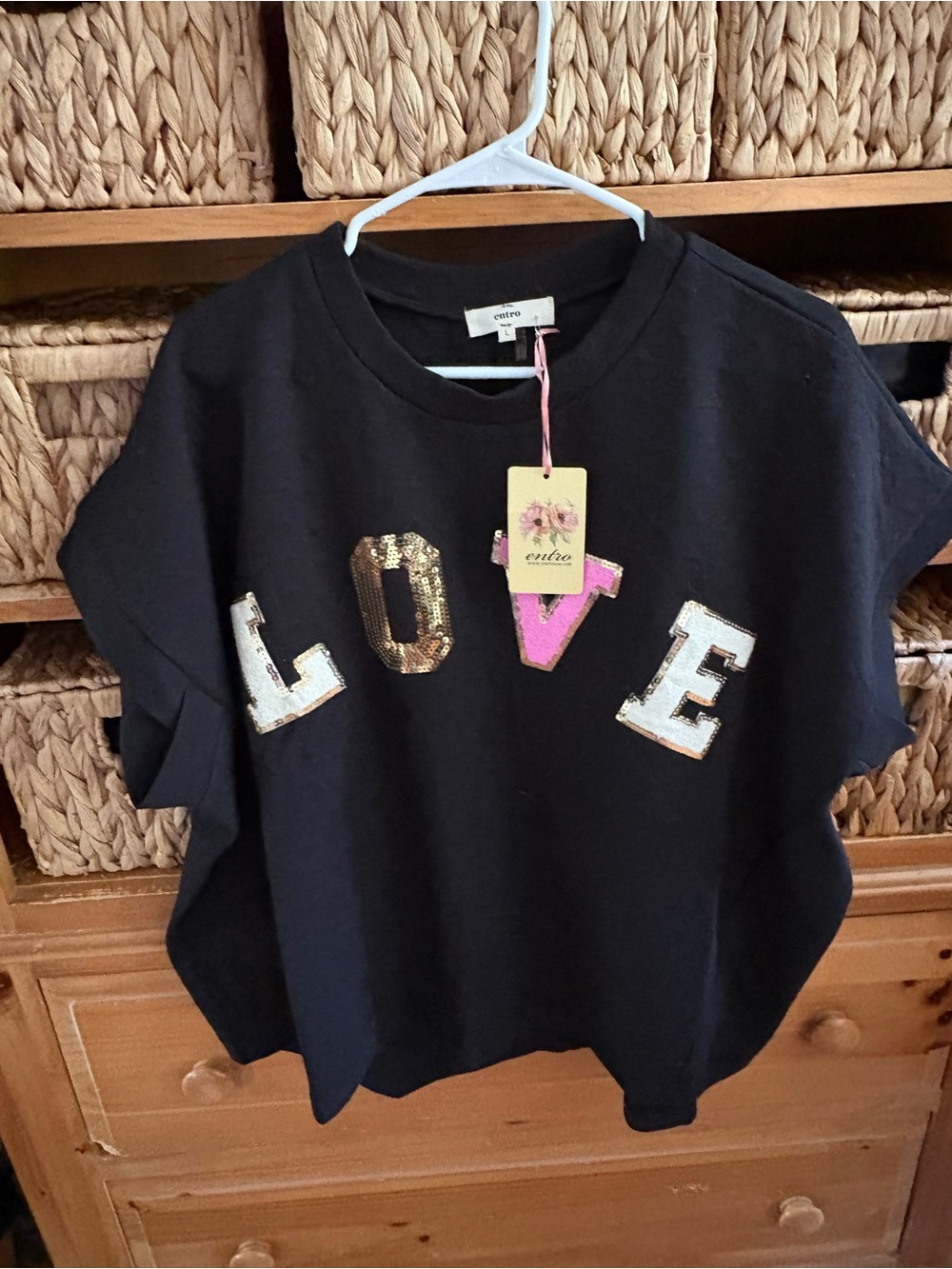 entro Black Sequin LOVE Short Sleeve Top